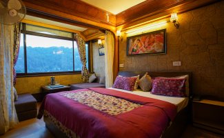 { 4 } Double Bed Super Deluxe Room (Lake Facing) (Common Balcony) photo 3