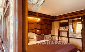 { 3 } Lake Facing Double Bed Room (Common Balcony) photo 12