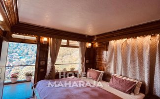 { 3 } Lake Facing Double Bed Room (Common Balcony) photo 2